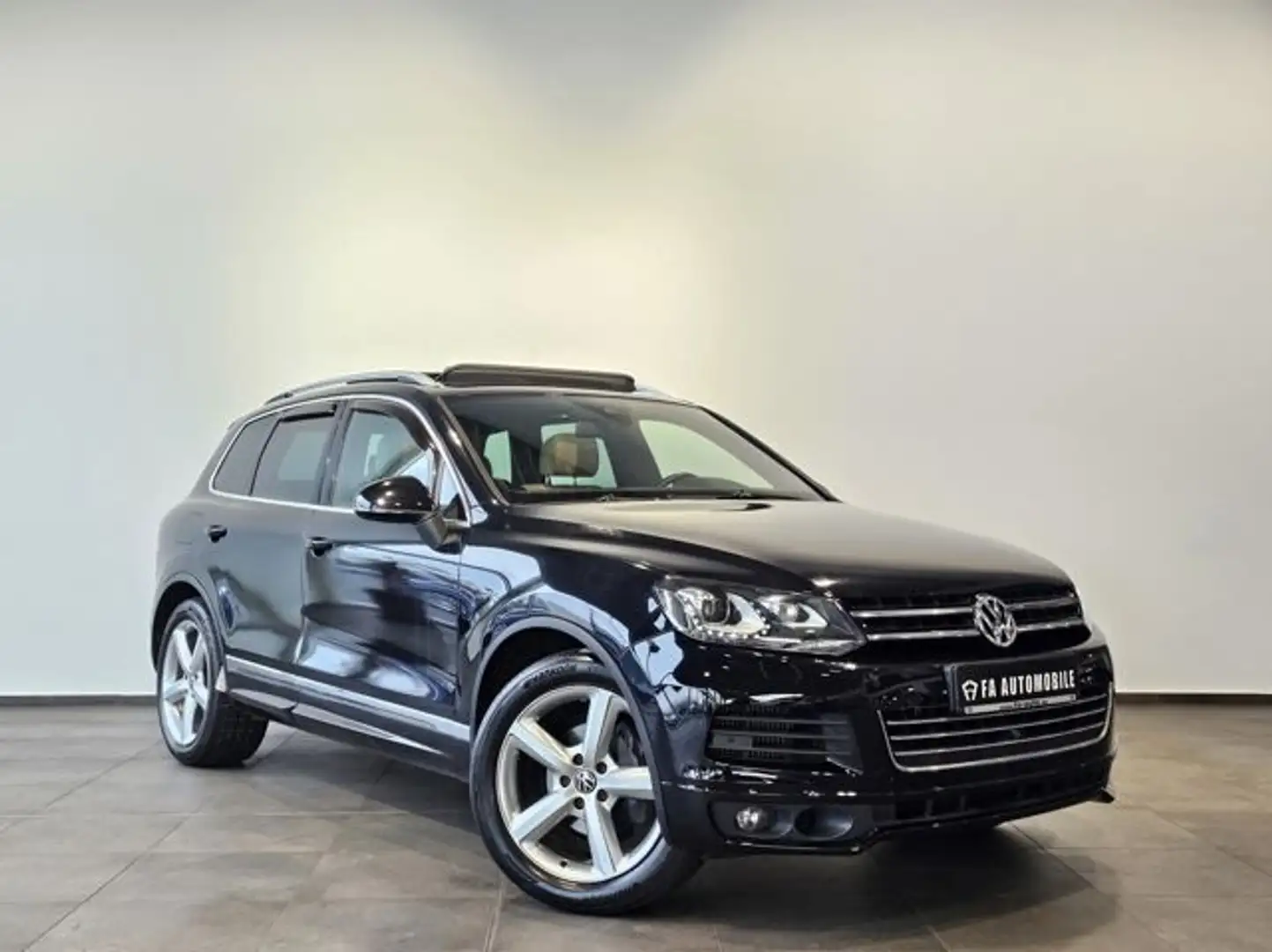 Volkswagen Touareg R Line Excl.Pano Belüf-AHK 360" 20 Zoll Schwarz - 2
