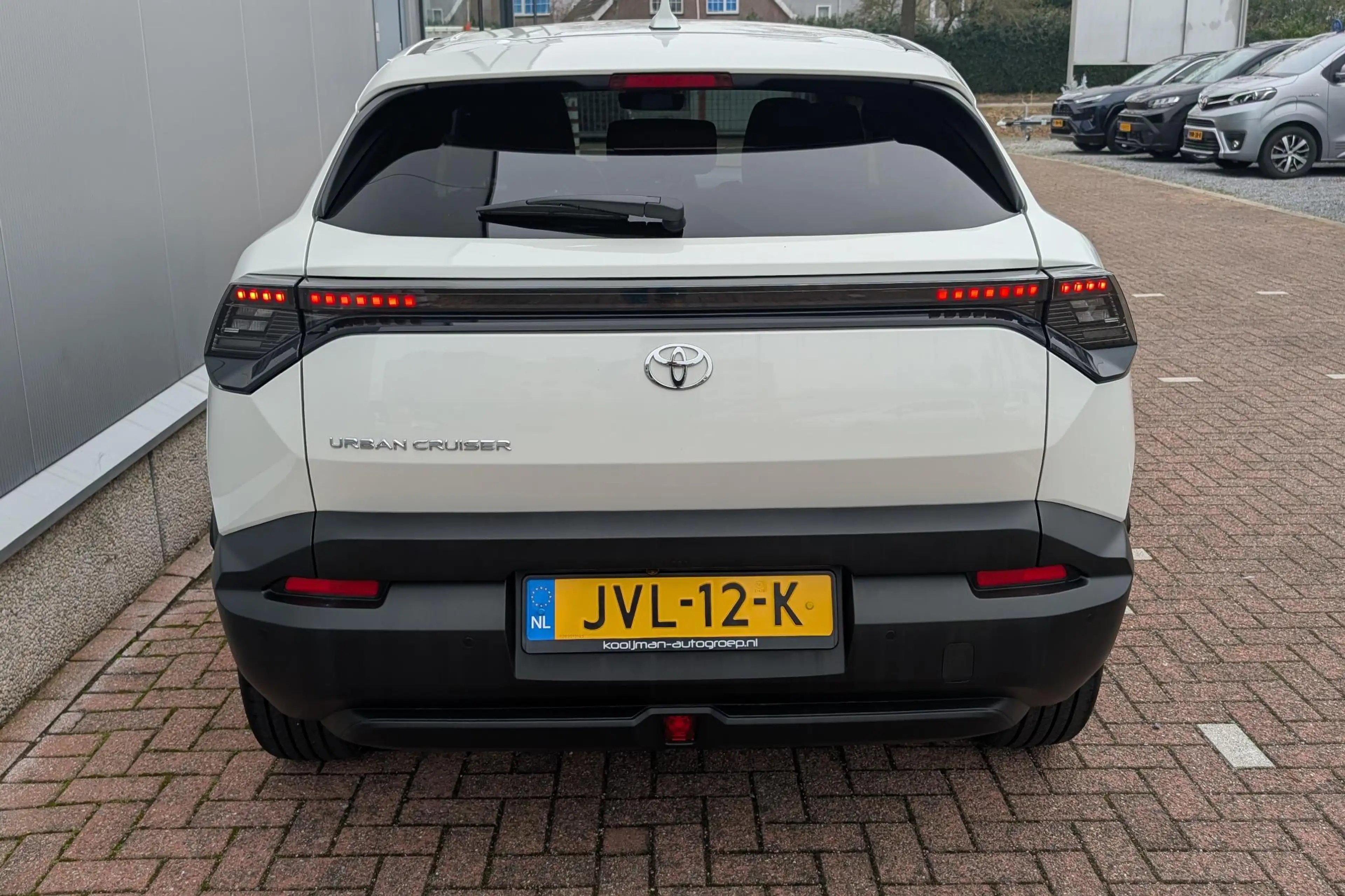 Toyota Urban Cruiser Executive 61 kWh — photo 4