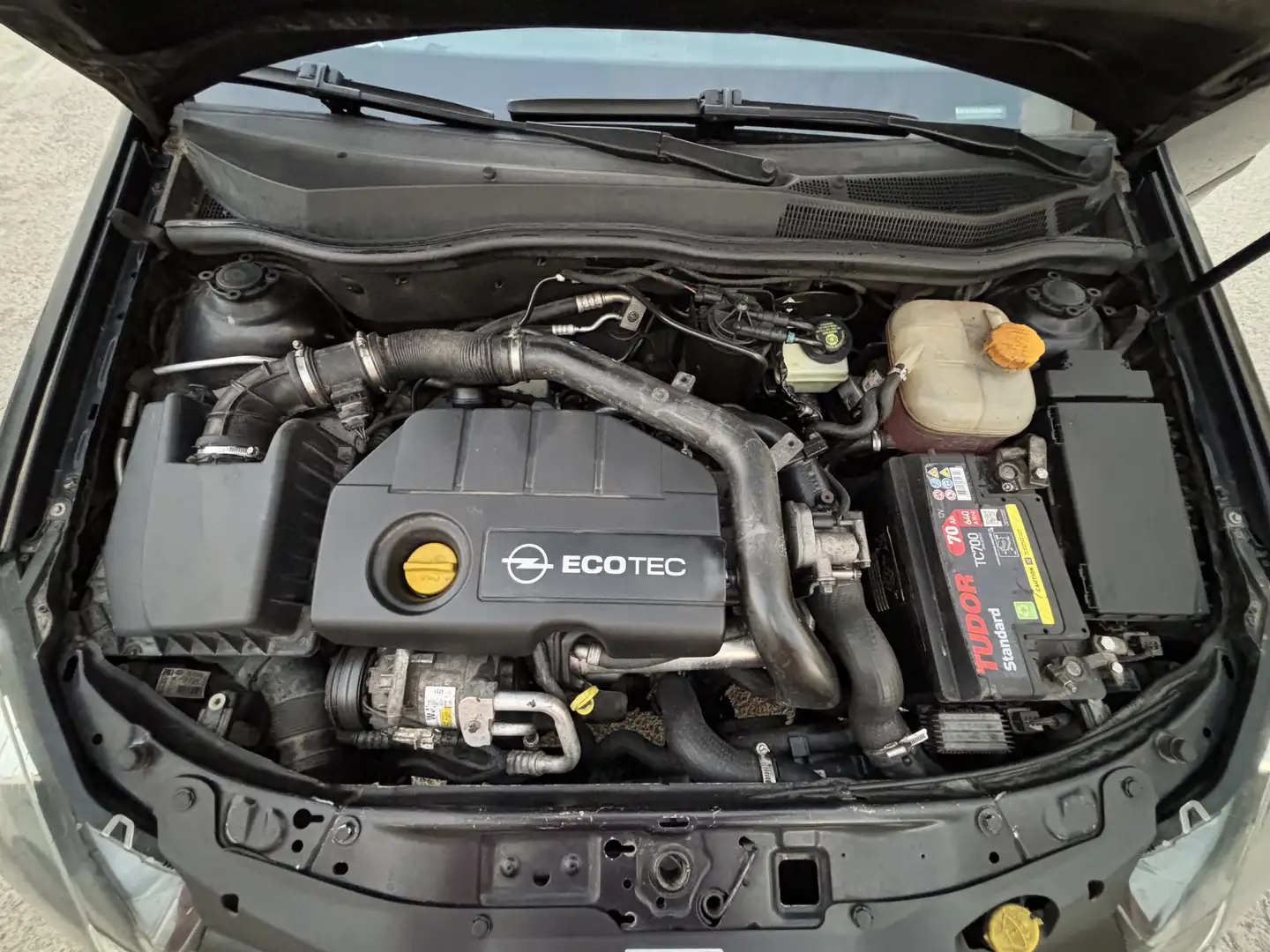 Opel Astra 1.7CDTi Enjoy 100 - 2