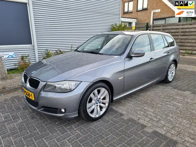 BMW 318 3-serie Touring 318i Corporate Lease Luxury Line B