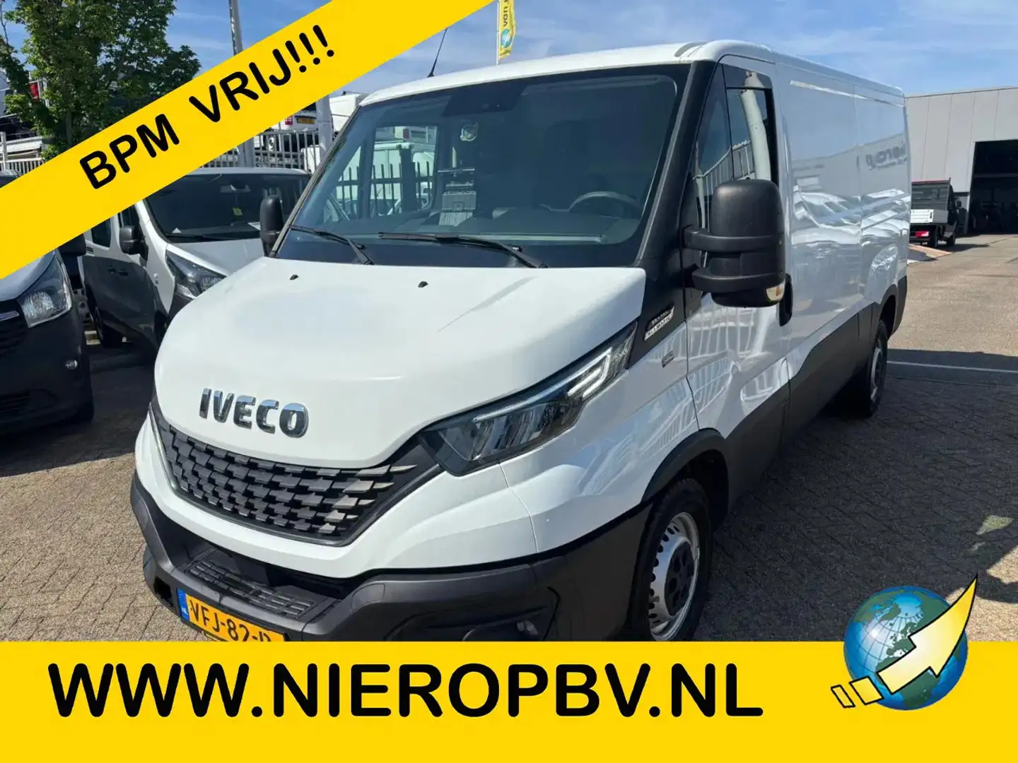 Iveco Daily 35S14 l2h1 automaat airco 140000km euro 6 3500kg t Wit - 1