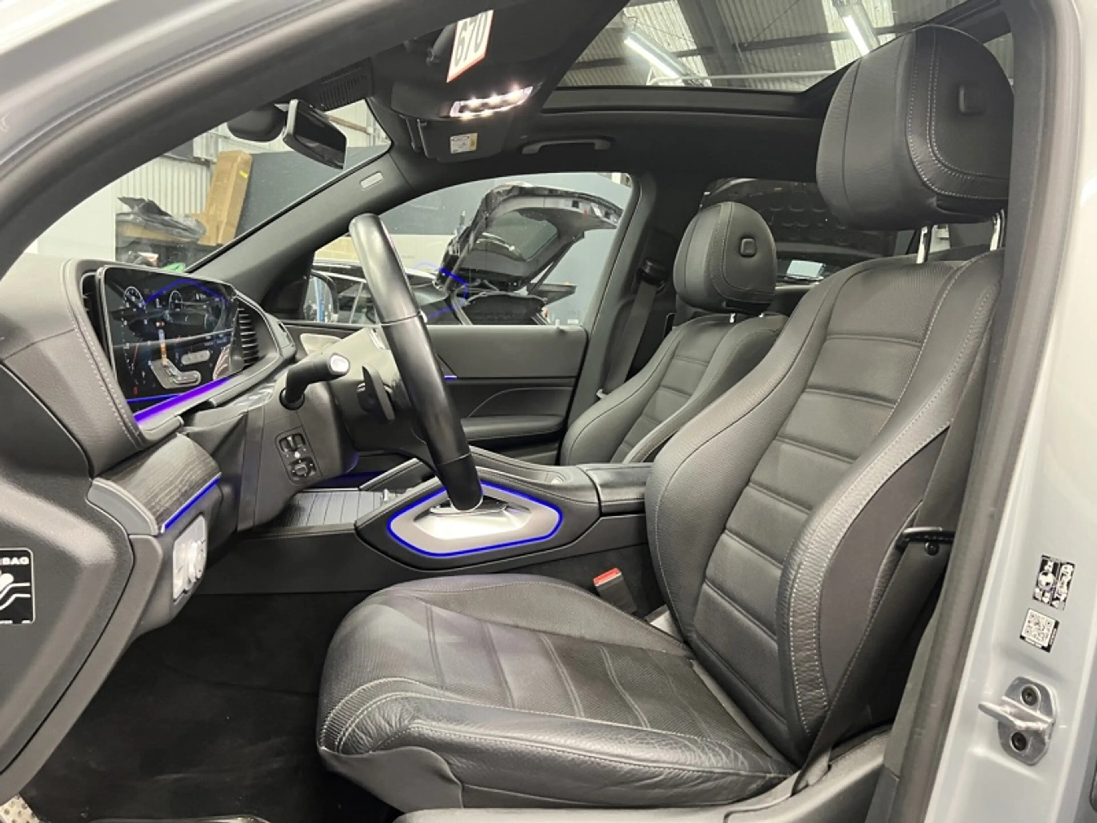 Mercedes-Benz GLS 450 4MATIC AMG 7 places Attelage Pano — photo 8