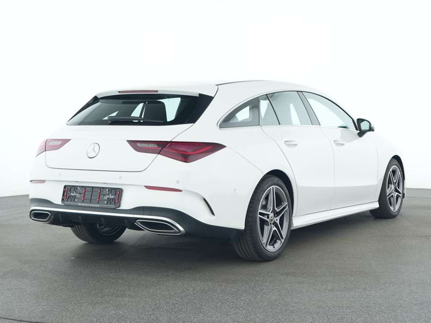 Mercedes CLA 200 AMG Line -  - Joinsteer - #1