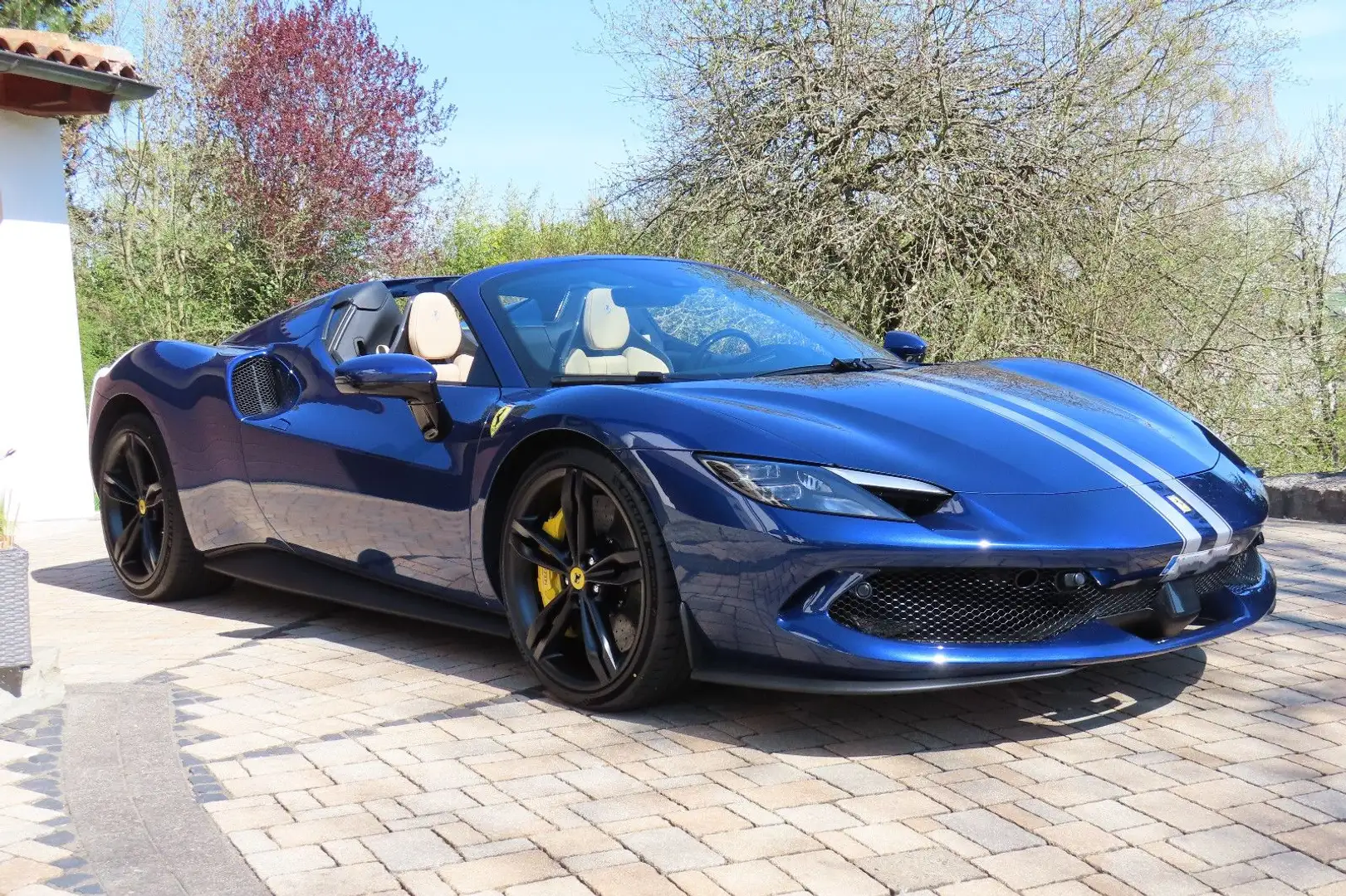 Ferrari 296 GTS Racing-Seats Daytona Lift Carbon Blue - 1