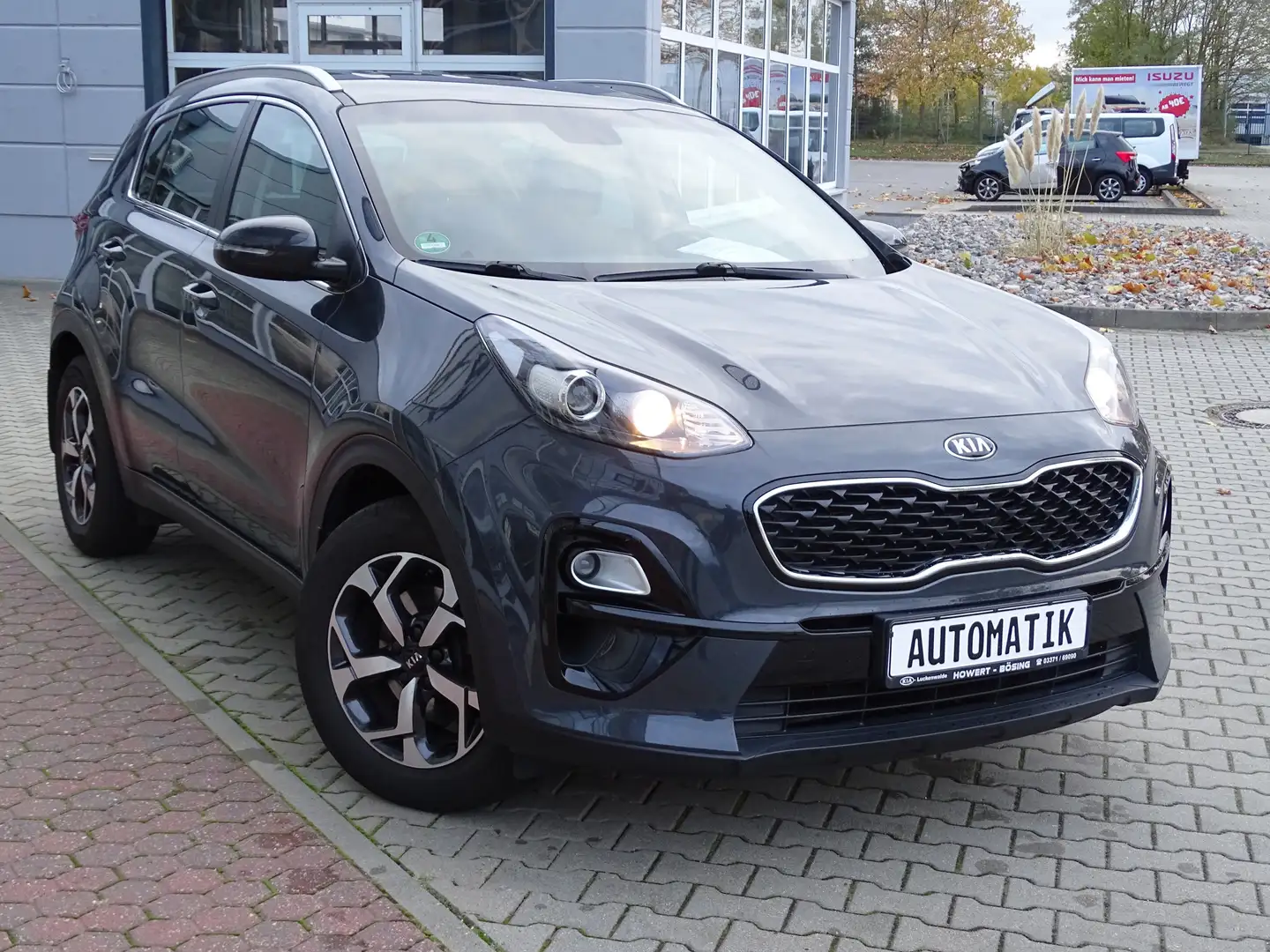 Kia Sportage Vision 2WD Klima-SHZG-NAVI-AHK Gris - 2