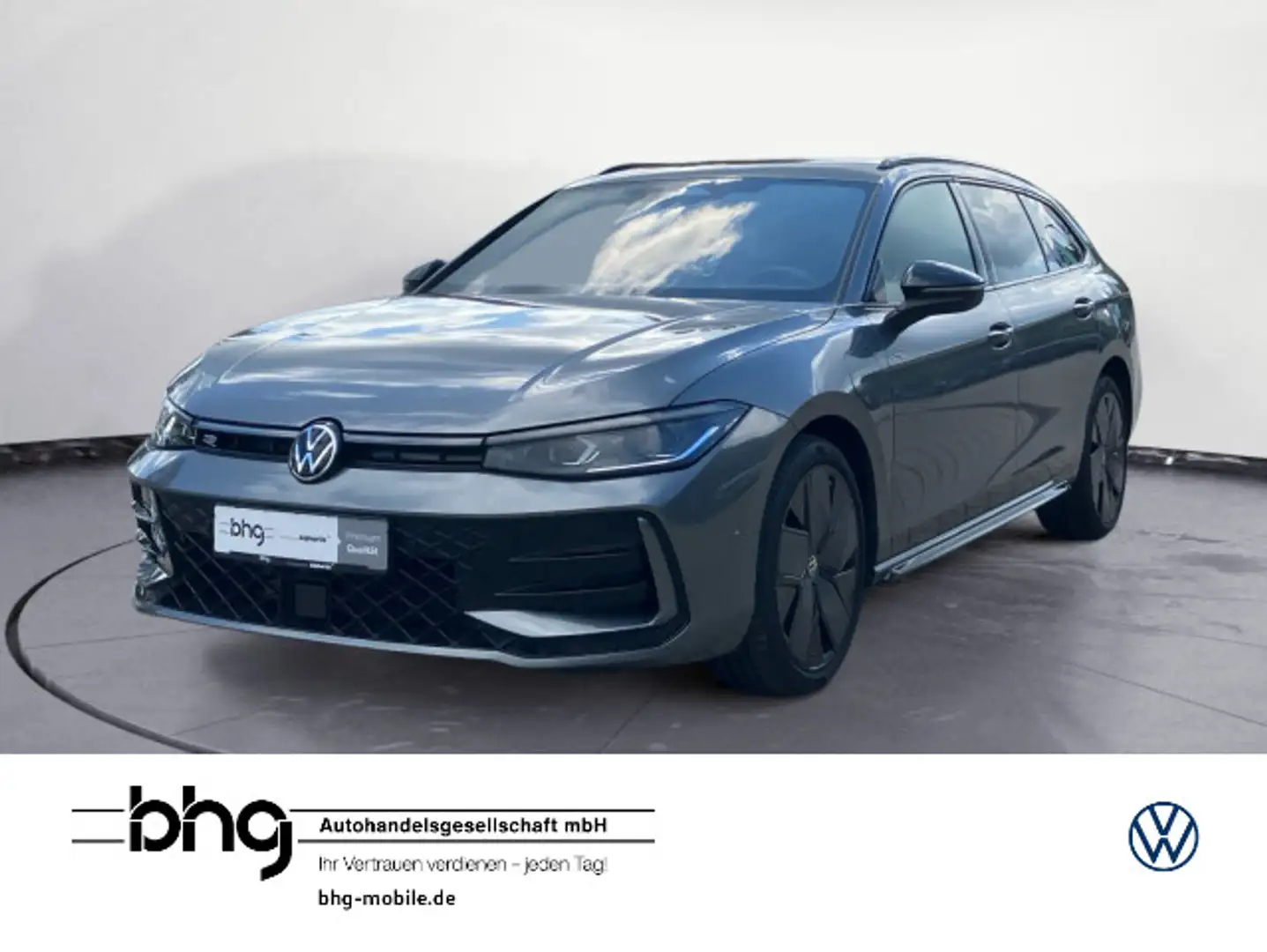 Volkswagen Passat Variant 1.5 e-Hybrid DSG R-Line Grigio - 1