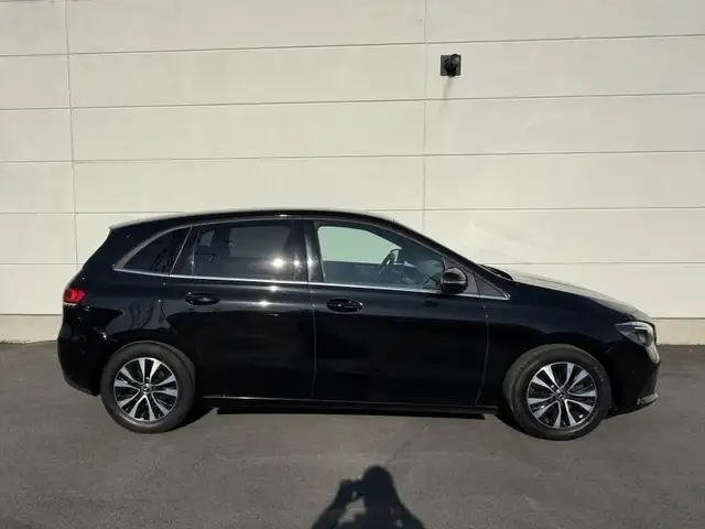 Mercedes-Benz B-Class view 4