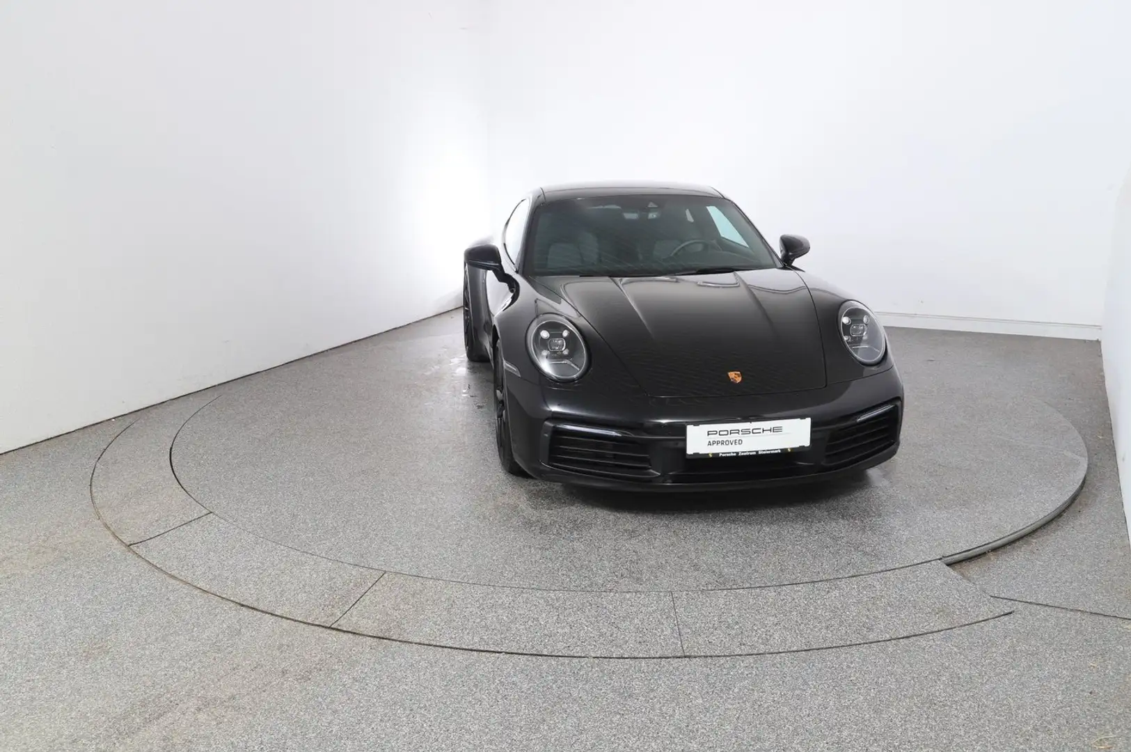 Porsche 911 Carrera Schwarz - 2