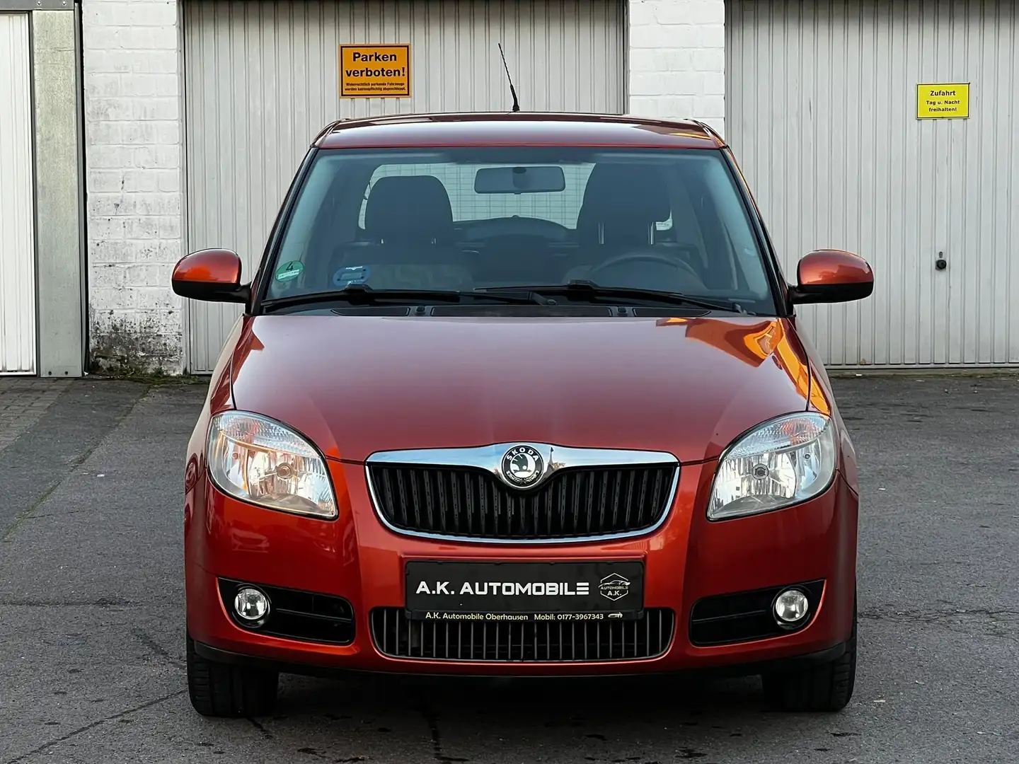 Skoda Fabia Ambiente 1.2*1.Hand*Klima*SHZ*8-Fach* Orange - 2