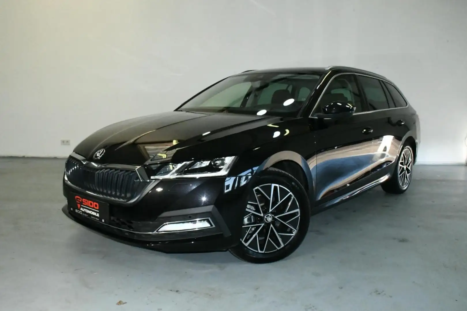 Skoda Octavia 1.5 TGI G-TEC CNG ACC*HuD*TW*MEMO*KEY Klima Navi Schwarz - 1