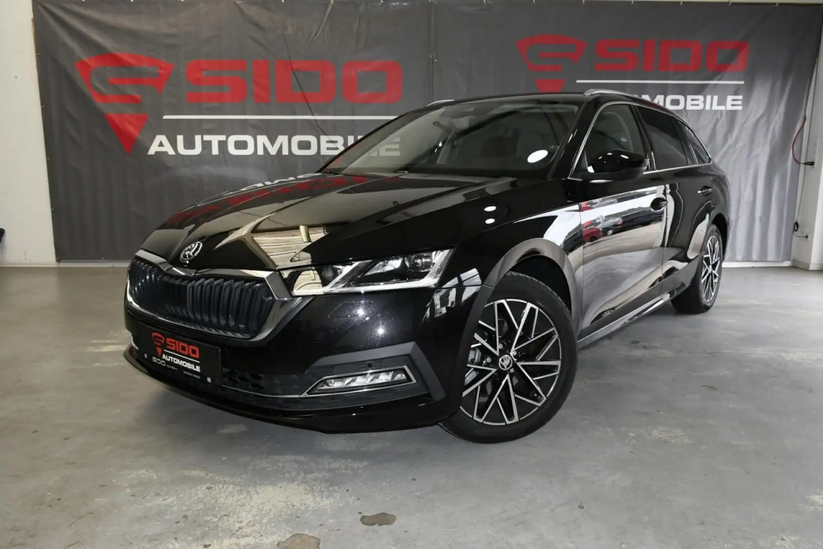 Skoda Octavia 1.5 TGI G-TEC CNG ACC*HuD*TW*MEMO*KEY Klima Navi Schwarz - 1