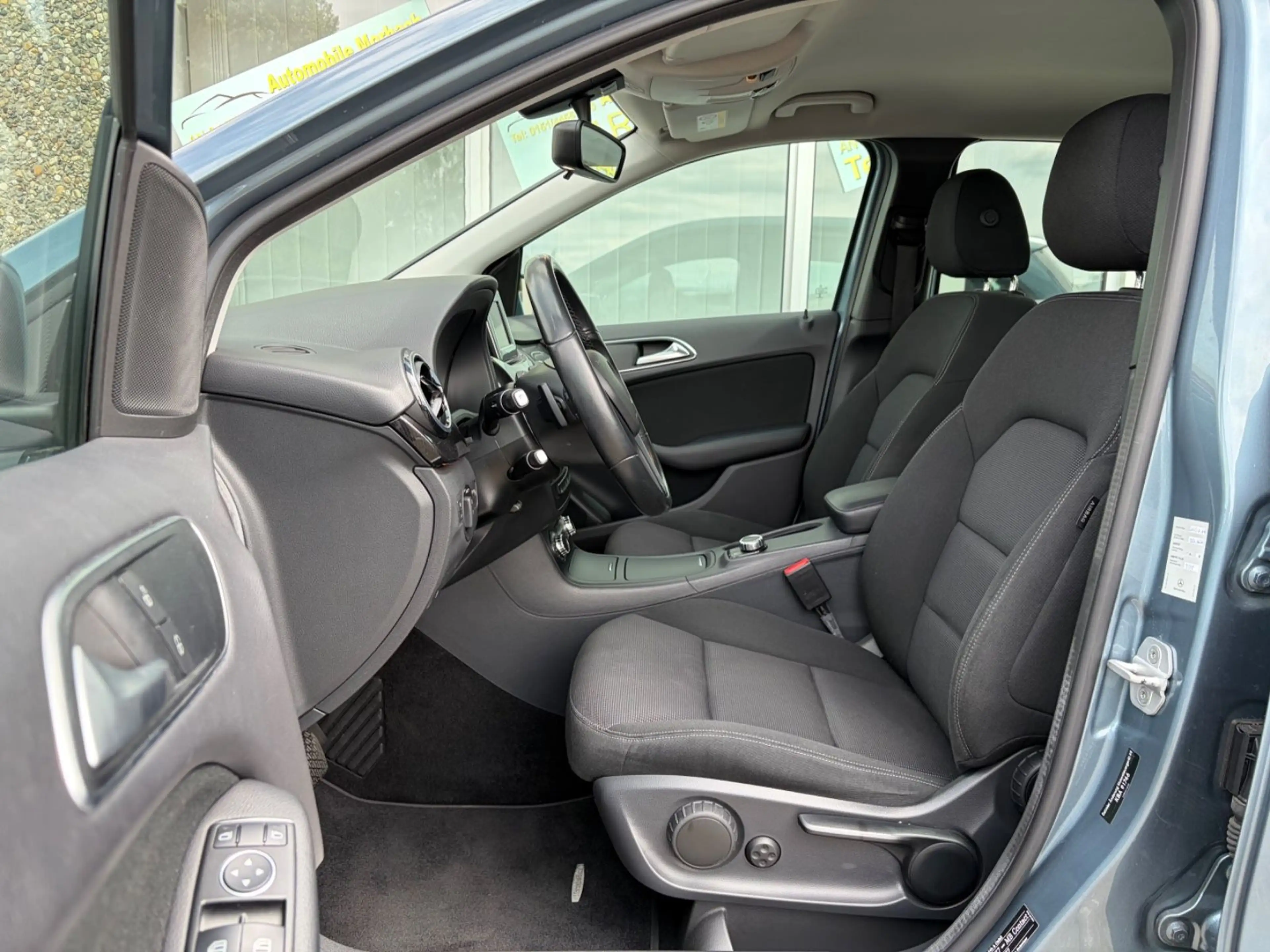 Mercedes-Benz B 220 B220 CDI*NAVI*KLIMA*EURO6*SITZ-HZG*TEMPO*ALU*MFL — photo 13