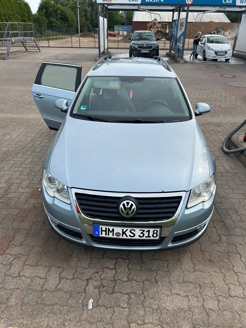 Volkswagen Passat Variant 2.0 TDI DPF Comfortline Blau - 1