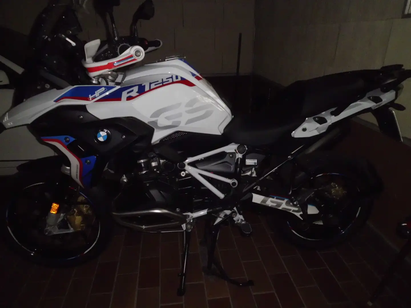 BMW R 1250 GS HP +Neue Reifen +Garantie Alb - 1