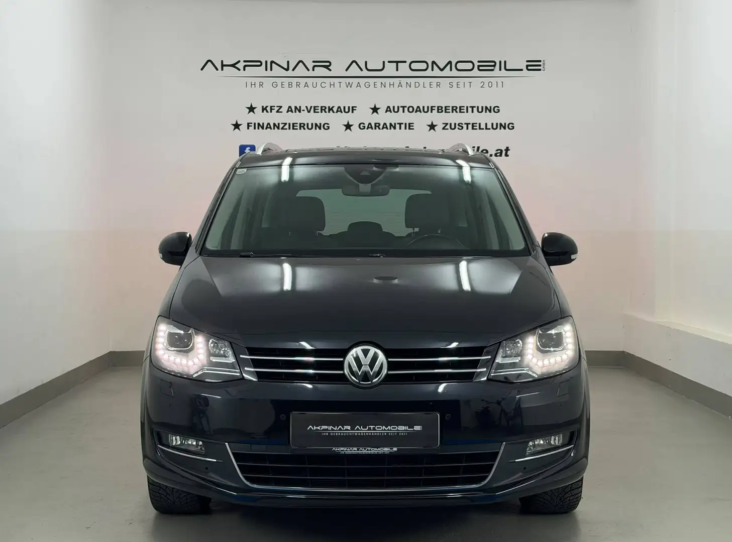 Volkswagen Sharan Highline SCR 2,0 TDI DSG ACC - TOTWINKEL - PANO - AHK Schwarz - 2