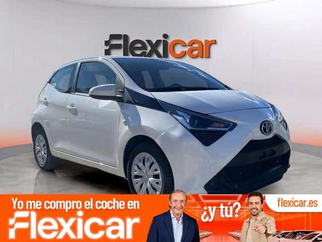 Toyota Aygo 1.0 70 x-play - foto 1