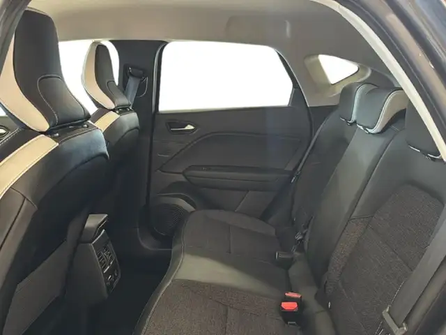 Renault Captur view 13