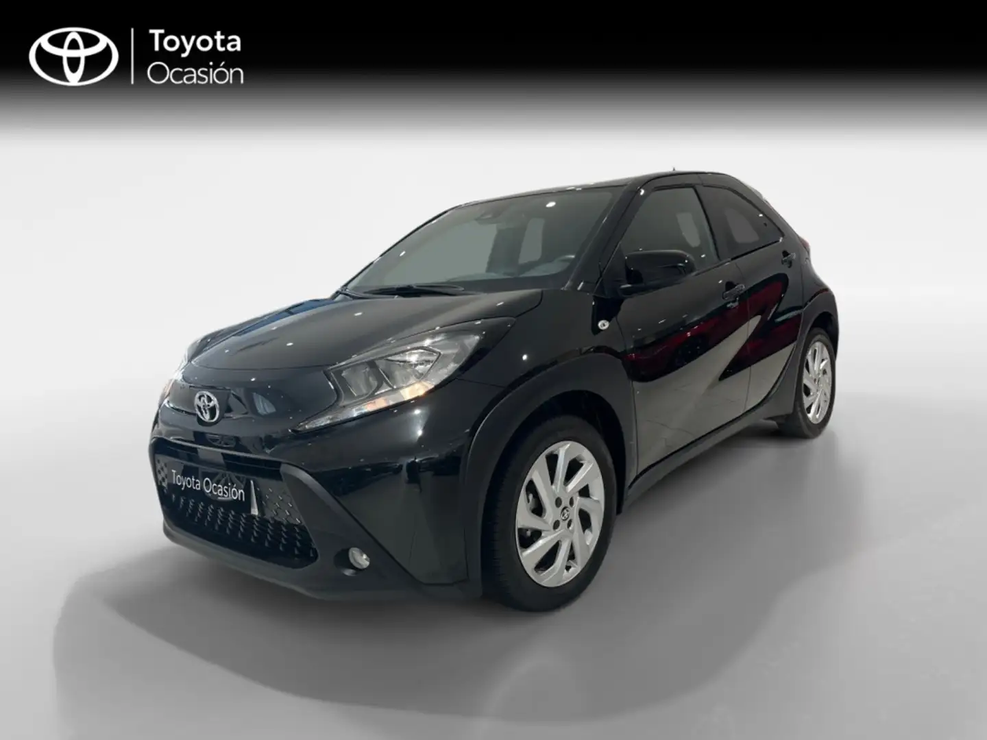 Toyota Aygo X TODOTERRENO 1.0 VVT-I PLAY 72 5P Negro - 1