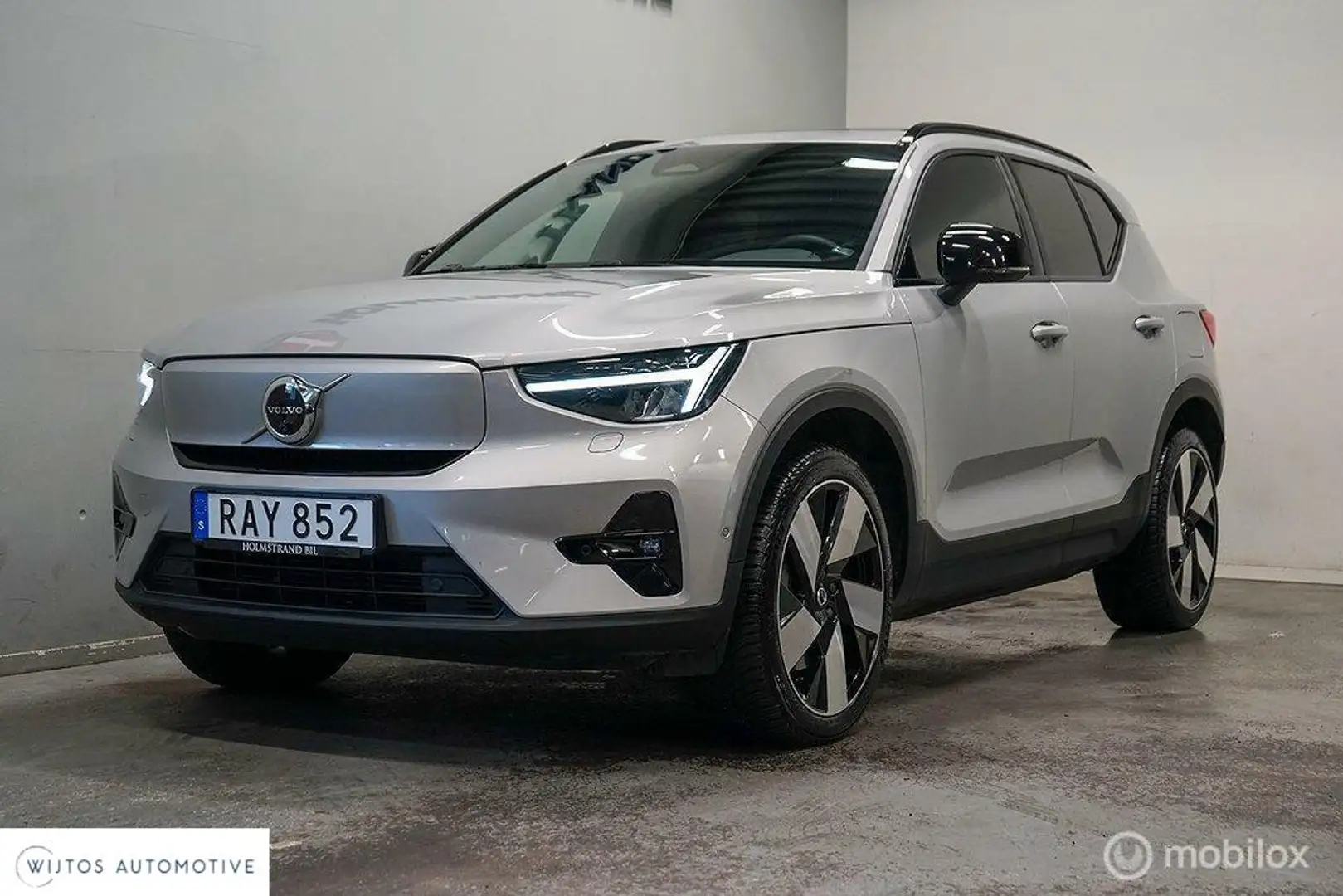 Volvo XC40 Recharge Twin 408 pk Ultimate 82 kWh, pano, H/K Zilver - 1