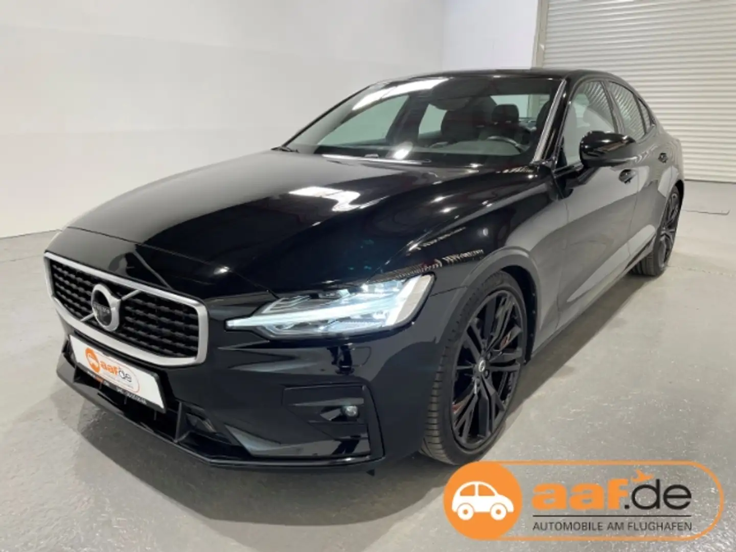 Volvo S60 T4 R Design Automatik EU6d-T LED Navi Pano Fekete - 1