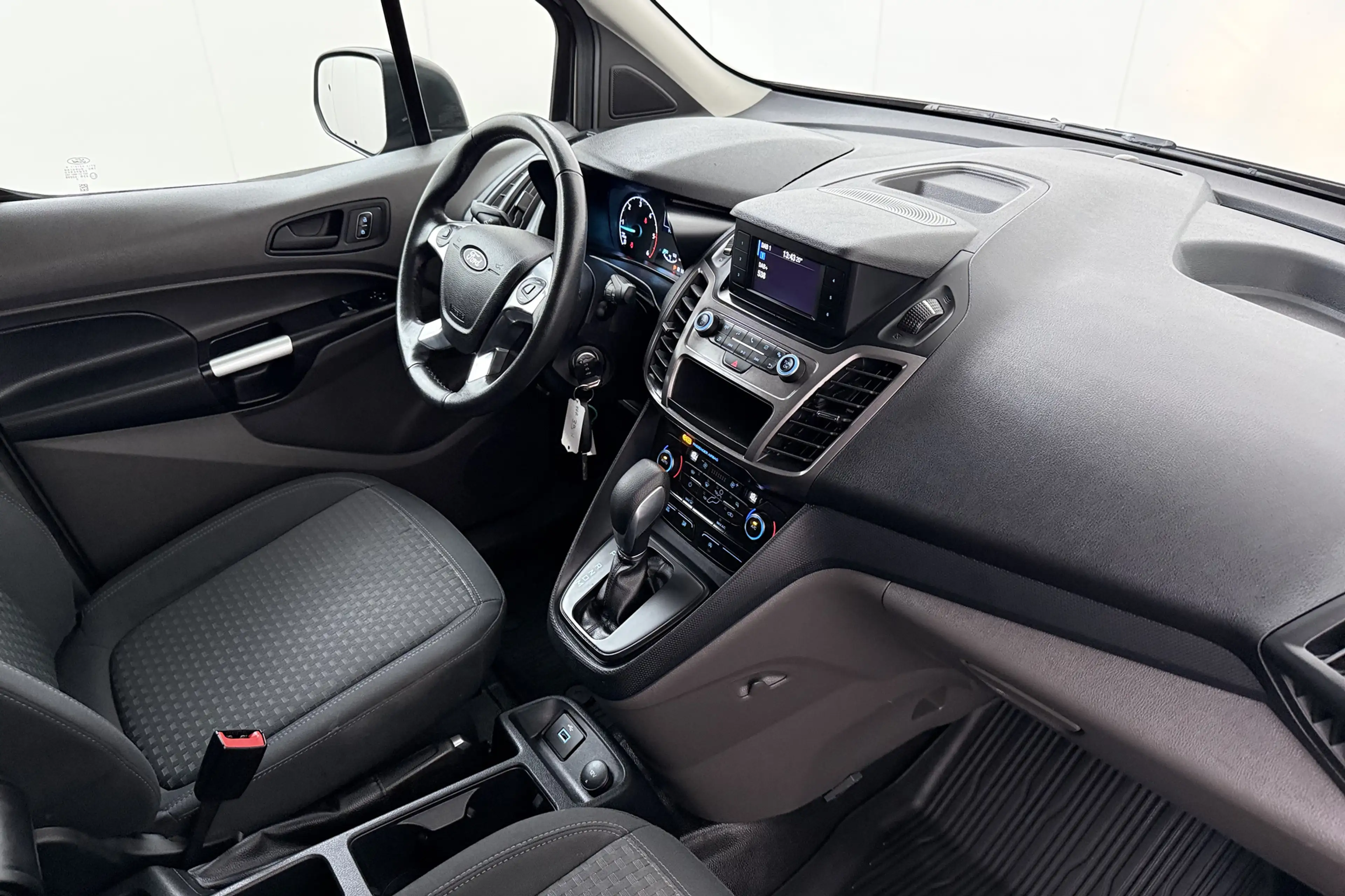 Ford Transit Connect 1.5 Aut. EcoBlue L1 Trend Camera Cruise Park.Sens — photo 12
