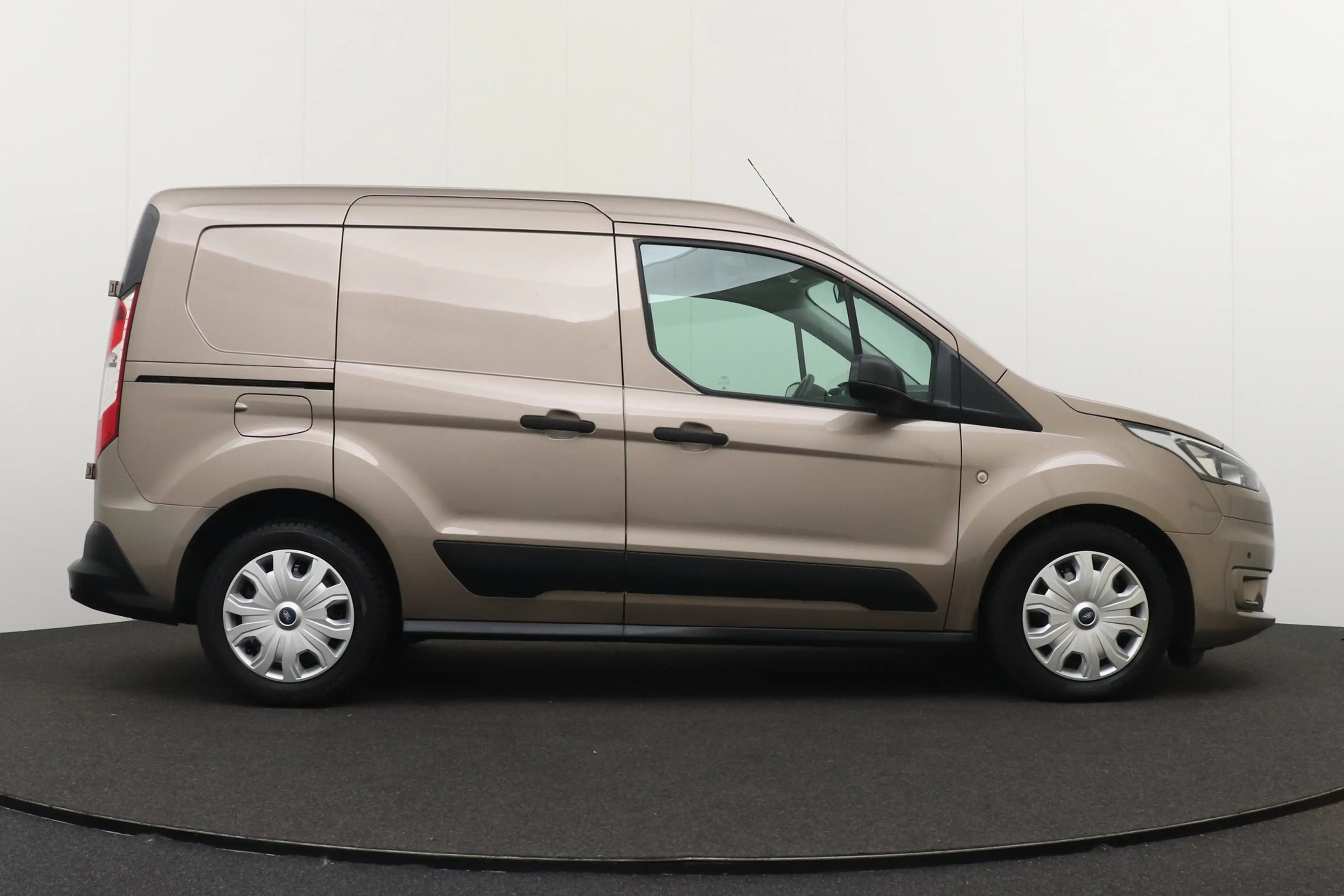 Ford Transit Connect 1.5 Aut. EcoBlue L1 Trend Camera Cruise Park.Sens — photo 6