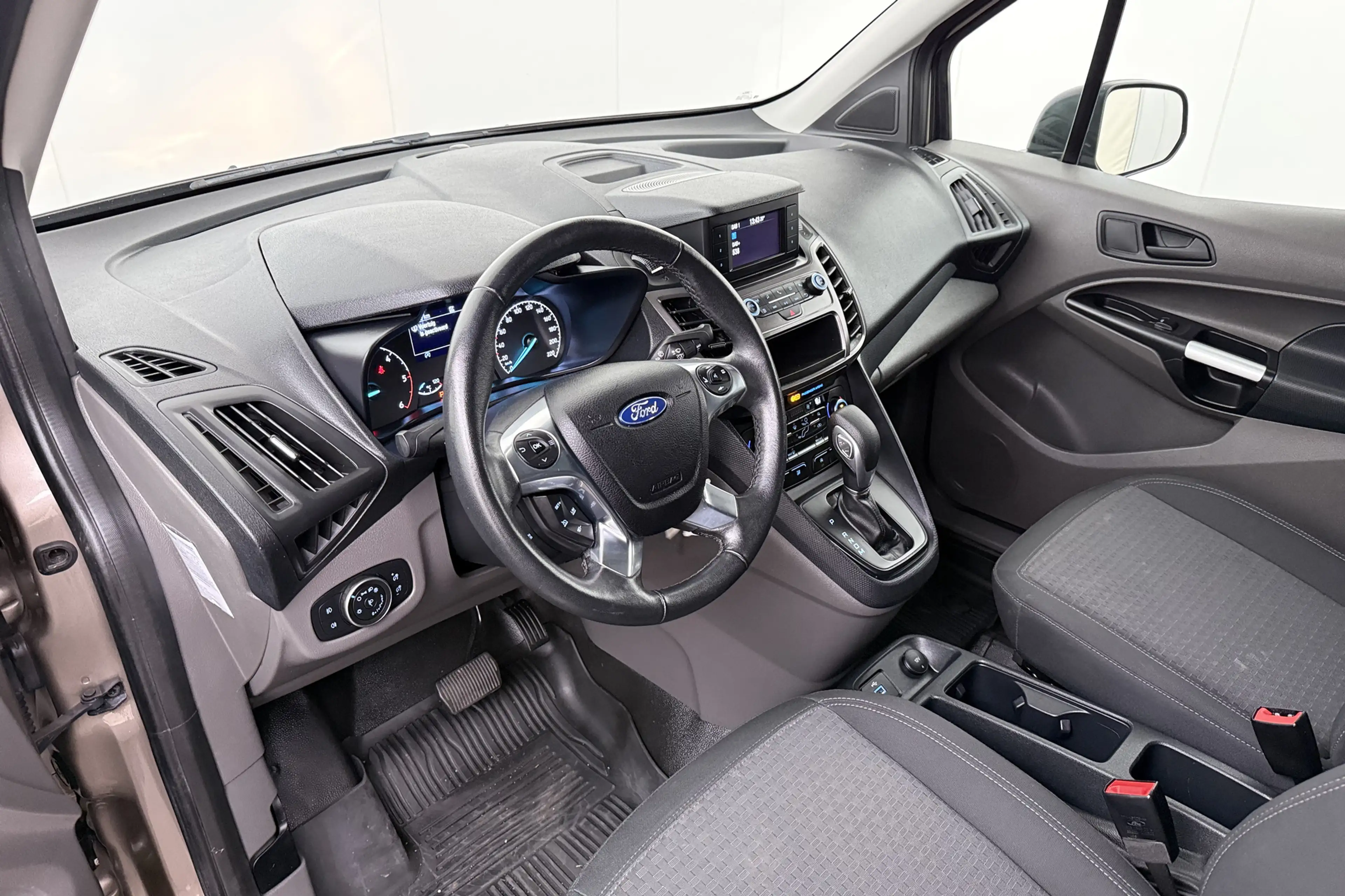Ford Transit Connect 1.5 Aut. EcoBlue L1 Trend Camera Cruise Park.Sens — photo 8
