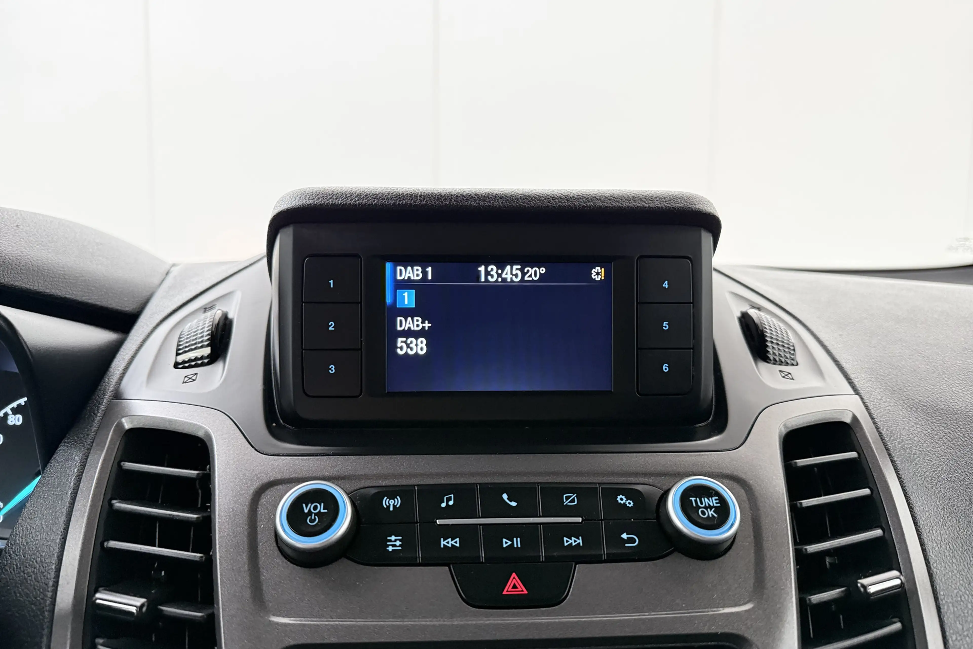 Ford Transit Connect 1.5 Aut. EcoBlue L1 Trend Camera Cruise Park.Sens — photo 16