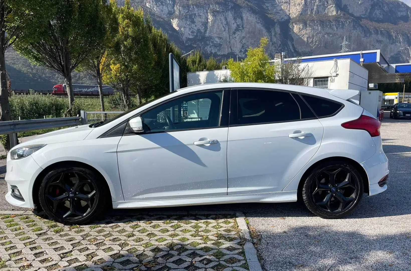 Ford Focus ST LINE 185HP Bianco - 2