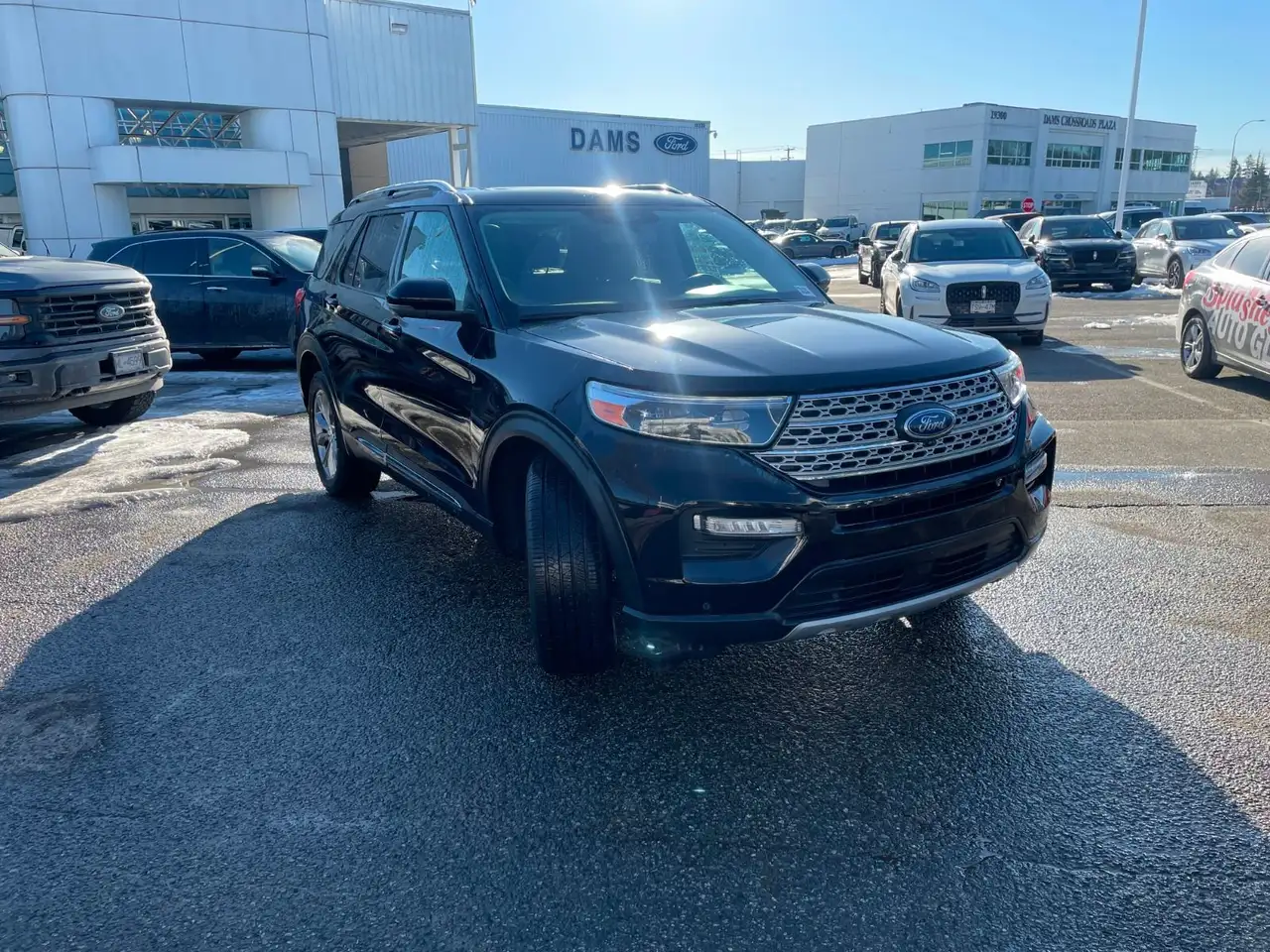 Ford Explorer снимка Ford Explorer