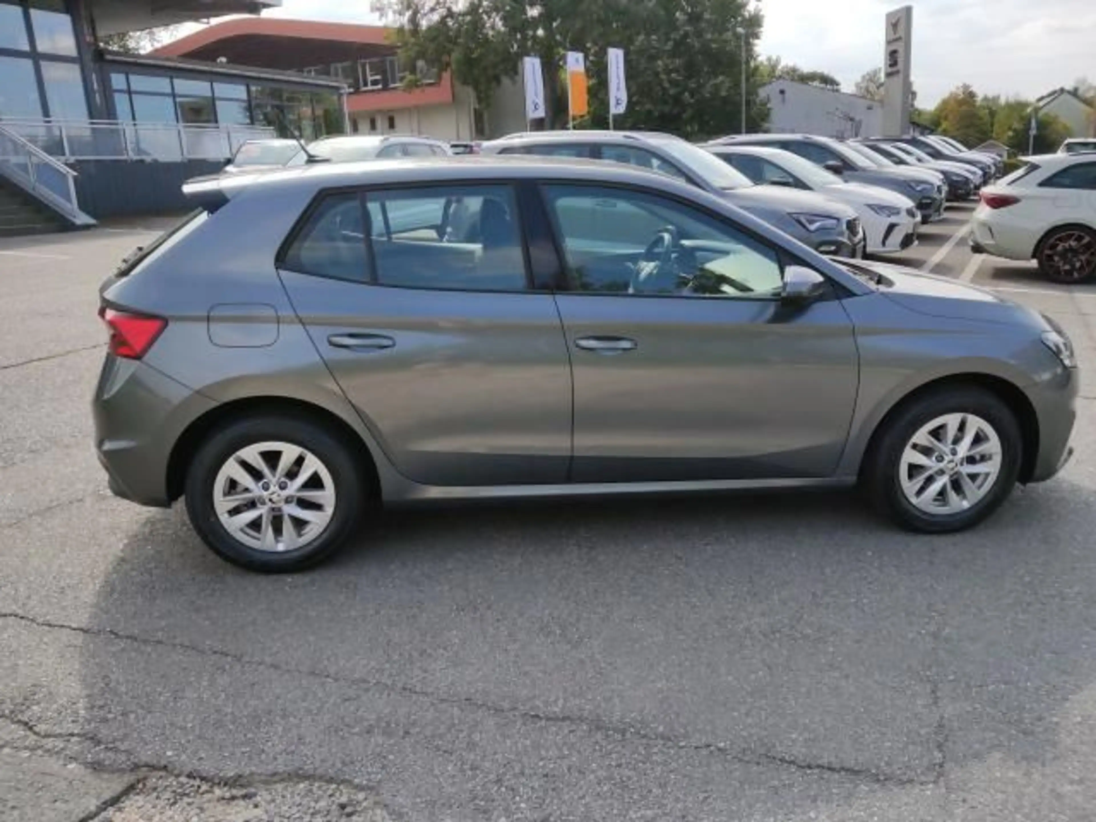 Skoda Fabia FABIA AMBITION 1.0 TSI EINPARKH. DAB+ FREISPR. — photo 8