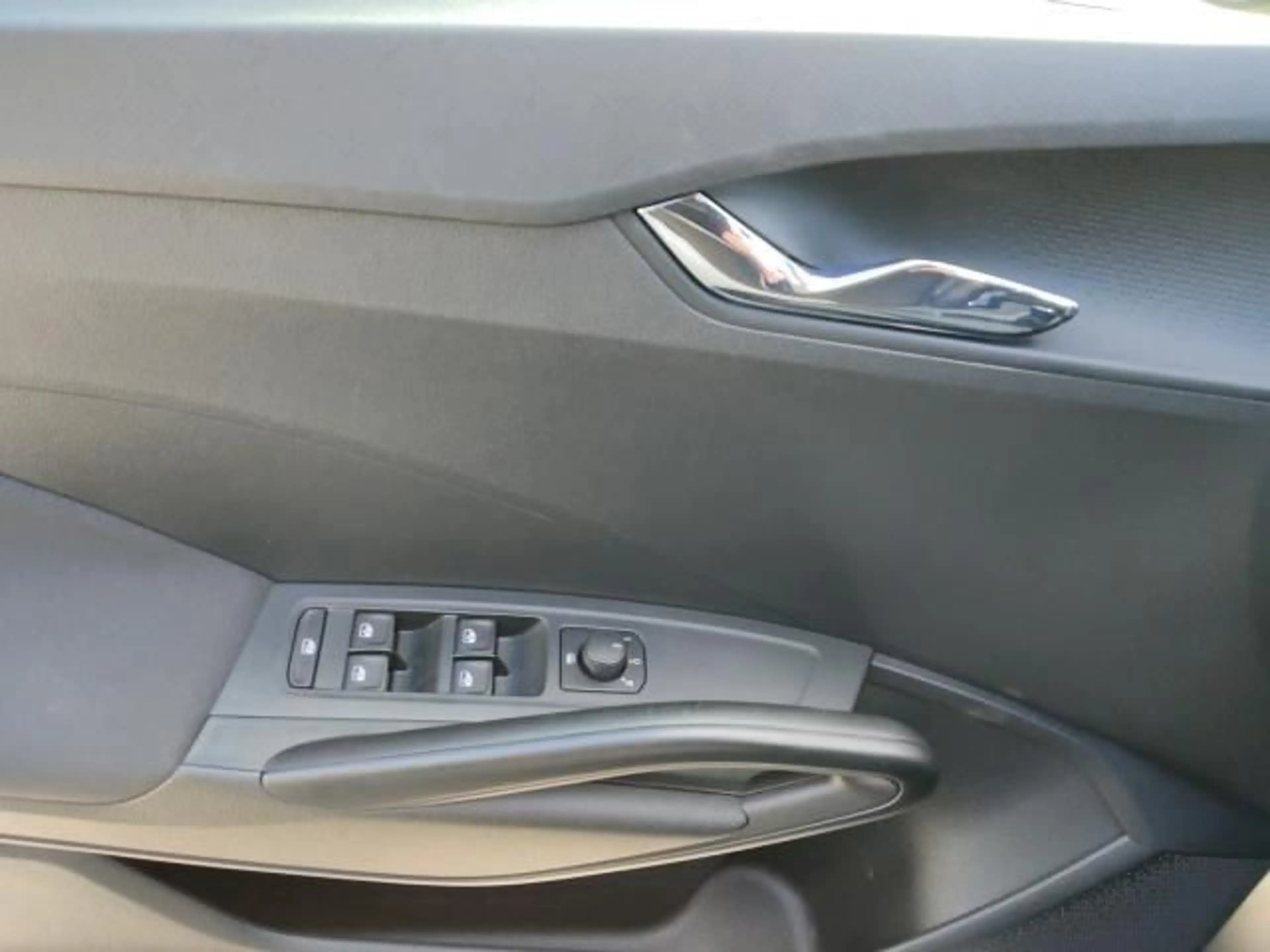 Skoda Fabia FABIA AMBITION 1.0 TSI EINPARKH. DAB+ FREISPR. — photo 13