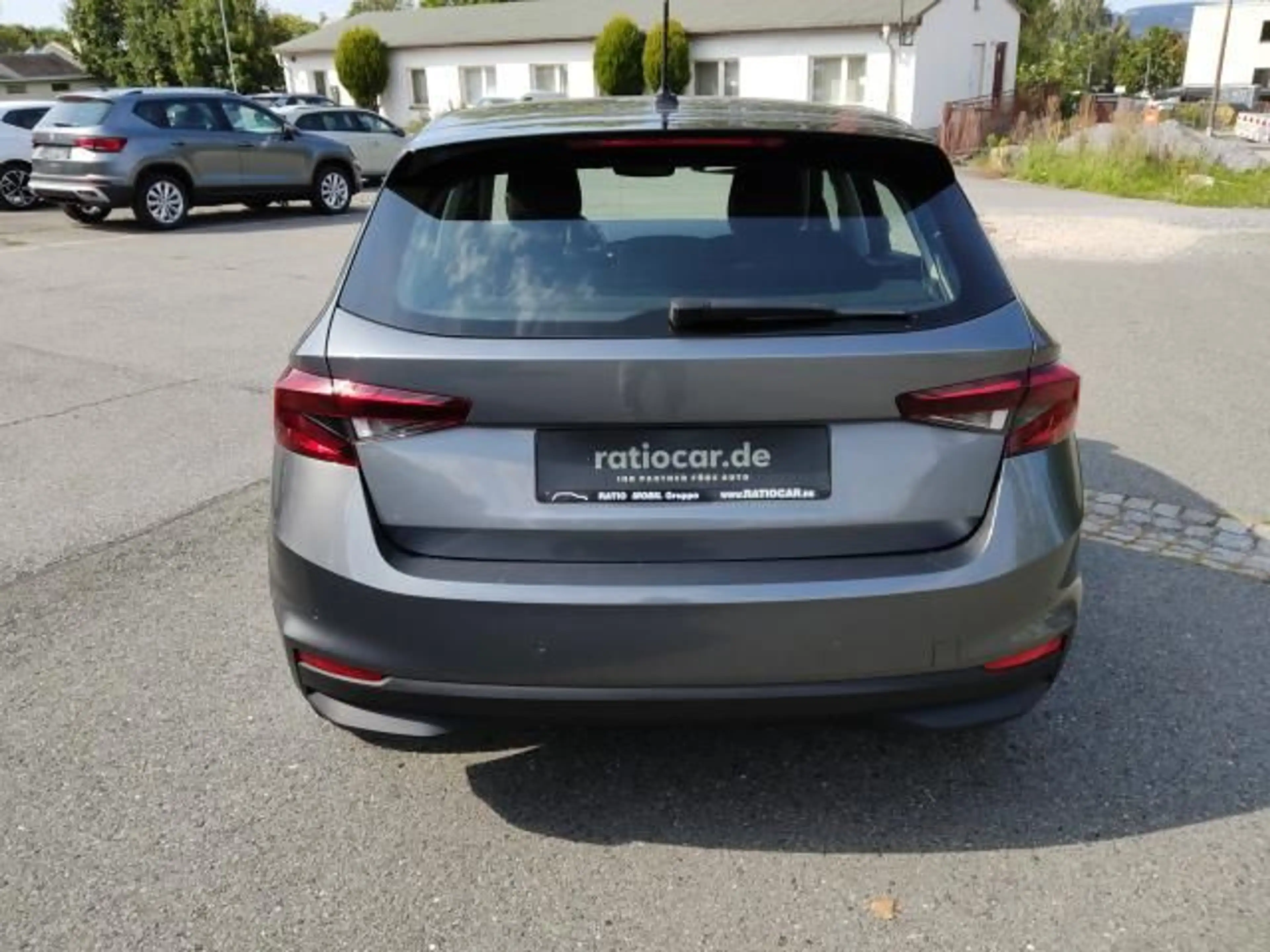 Skoda Fabia FABIA AMBITION 1.0 TSI EINPARKH. DAB+ FREISPR. — photo 4