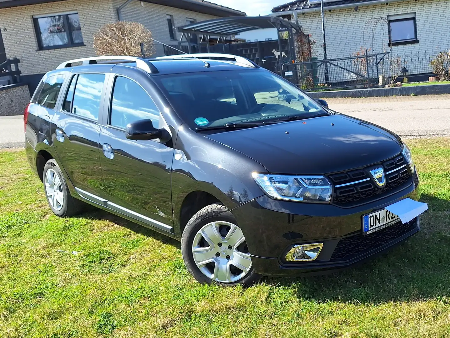 Dacia Logan MCV TCe 90 LPG S Negru - 1