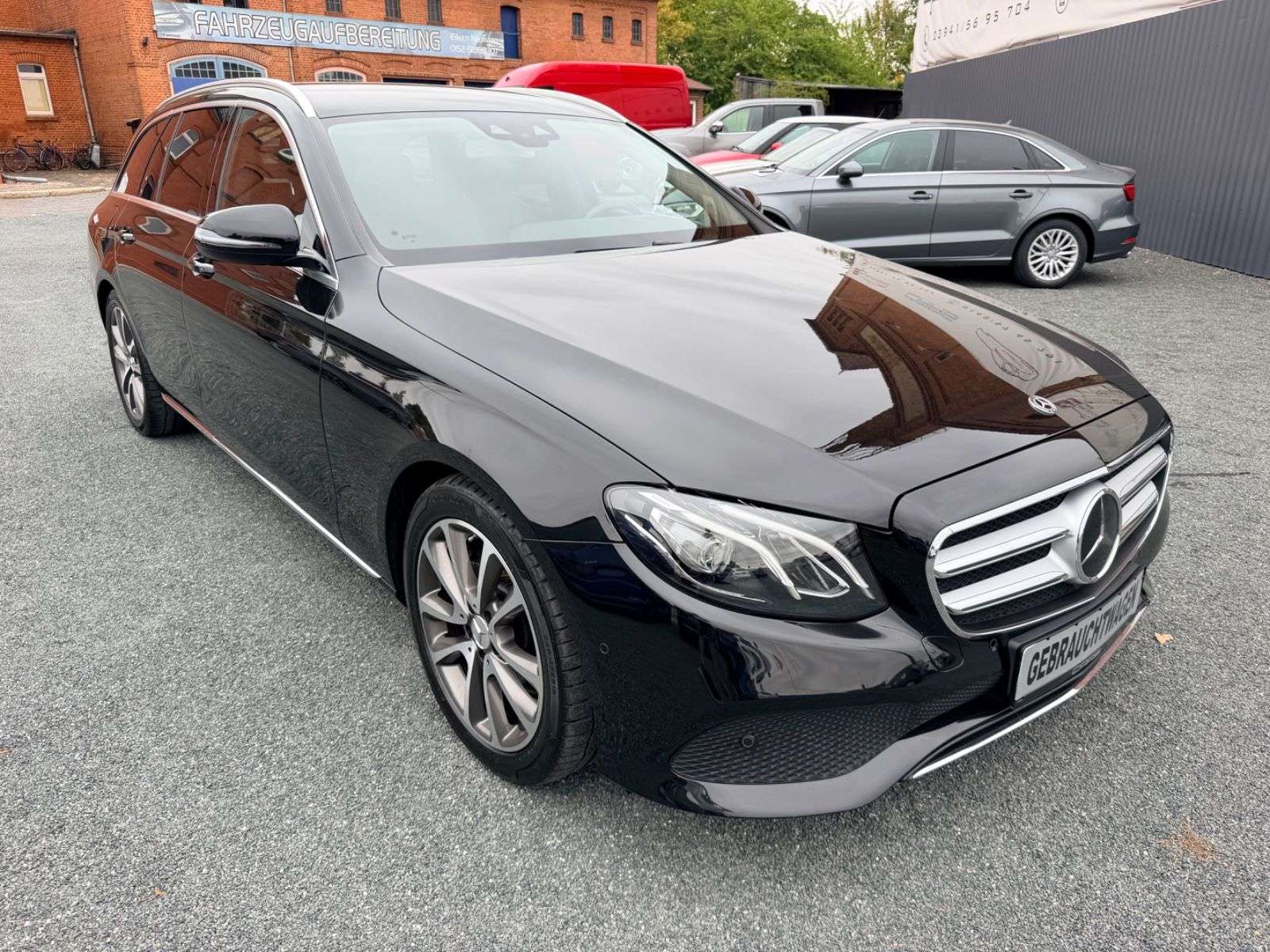 Mercedes-Benz E 220