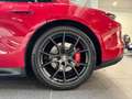 Porsche Taycan GTS Rood - thumbnail 16