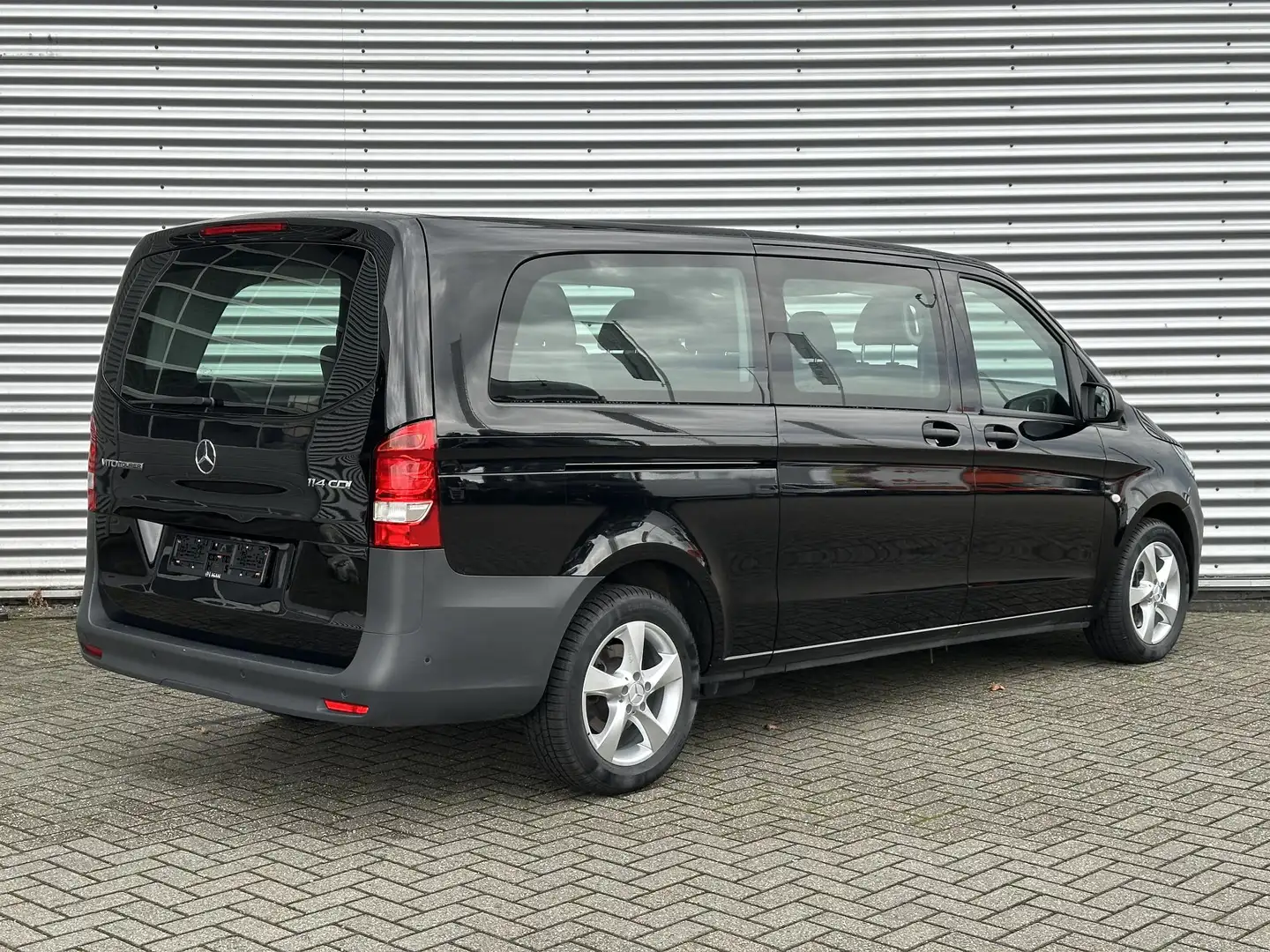 Mercedes-Benz Vito Tourer 114 CDI L3 Extra Lang 9-Persoons Automaat N Noir - 2