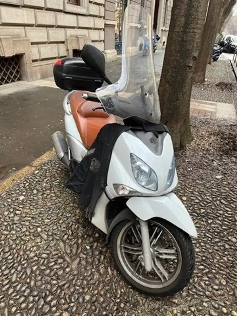 Yamaha X-City 250 Biały - 1