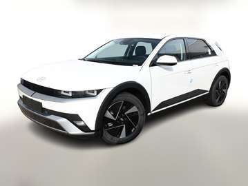 Techniq 84kWh Nav eHK SHZ ACC LED PDC 168 kW (2...