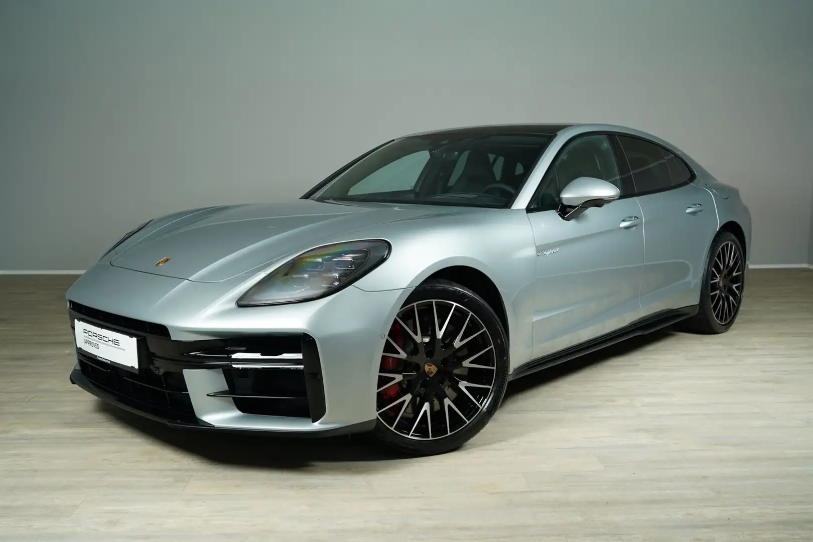 Porsche Panamera 4S E-Hybrid Grau - 1