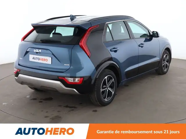 Kia Niro view 6