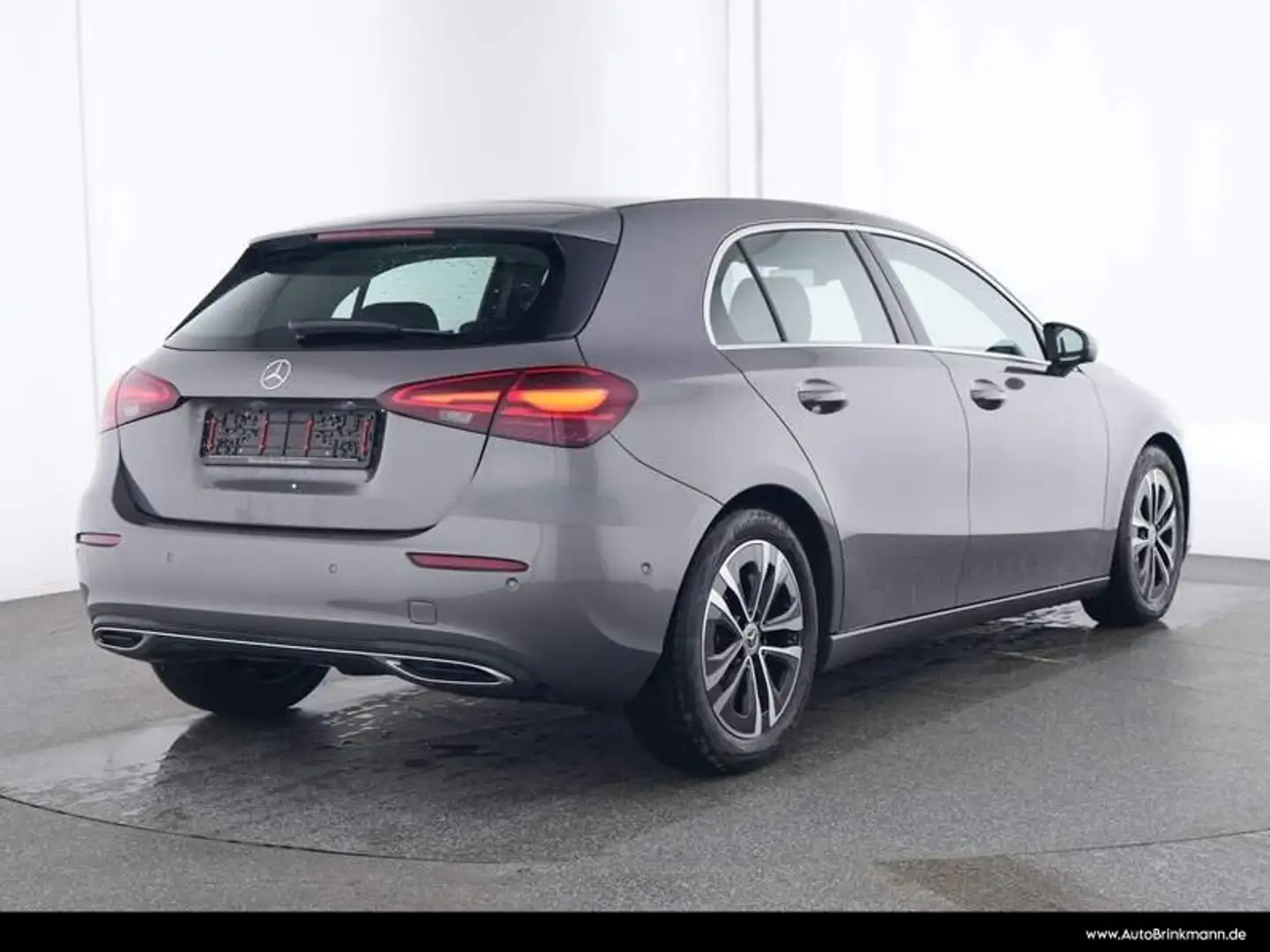 Mercedes-Benz A 200 A 200 d ADVANCED/AHK/LED/WINTER/KAMERA Progressive Grau - 2