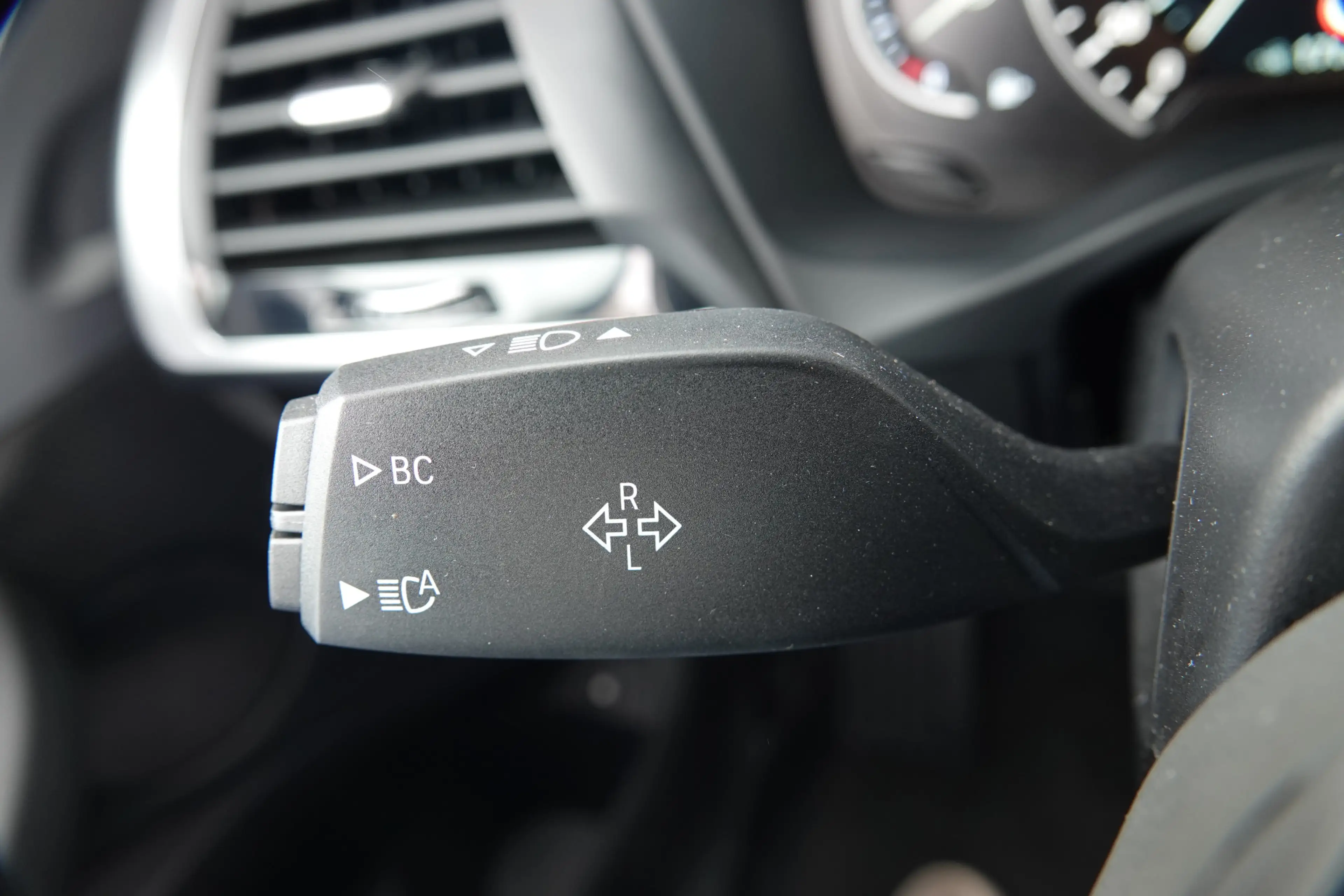BMW X3 xDrive30e | Trekhaak | Head-Up | Camera | Adaptiev — photo 18