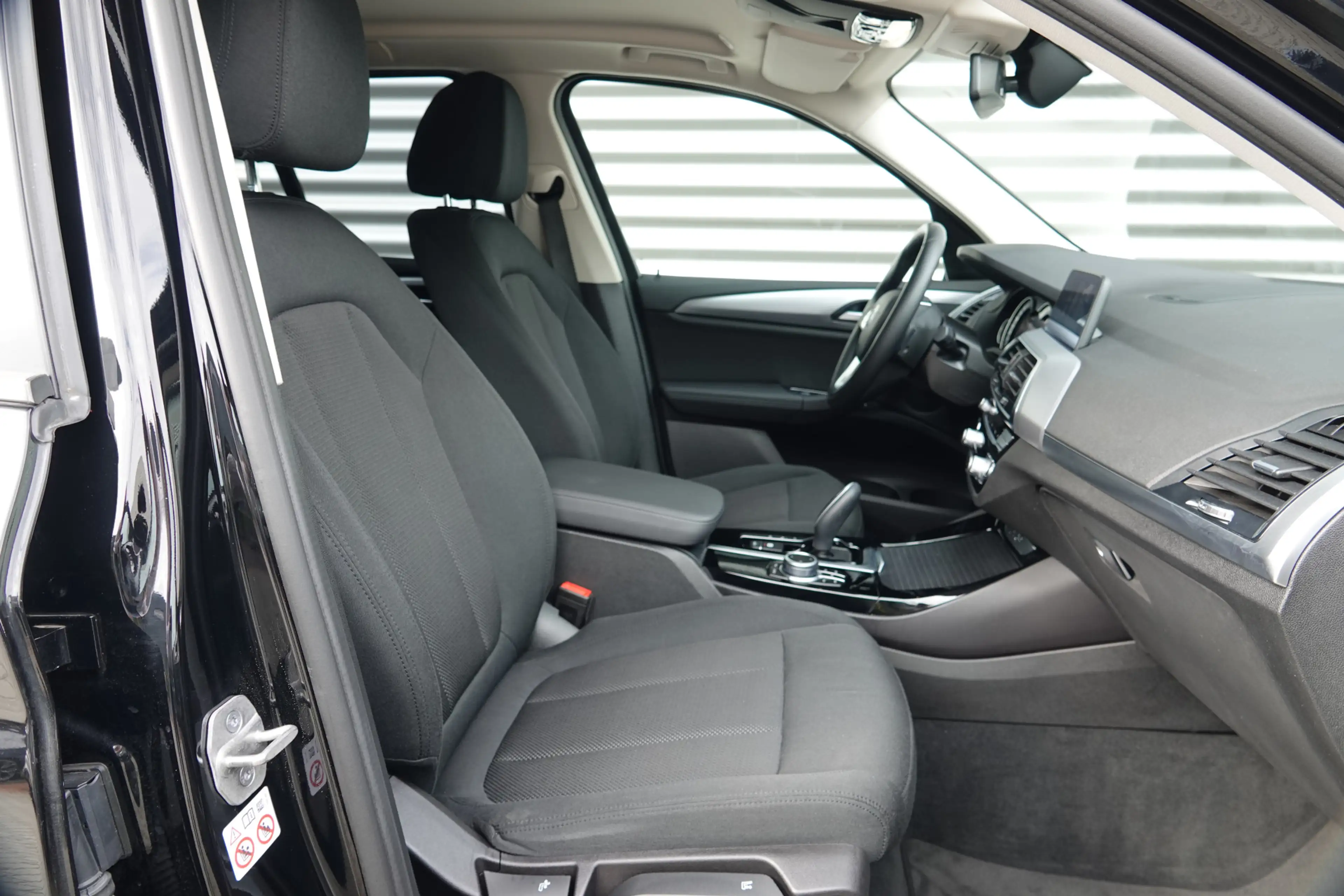BMW X3 xDrive30e | Trekhaak | Head-Up | Camera | Adaptiev — photo 24