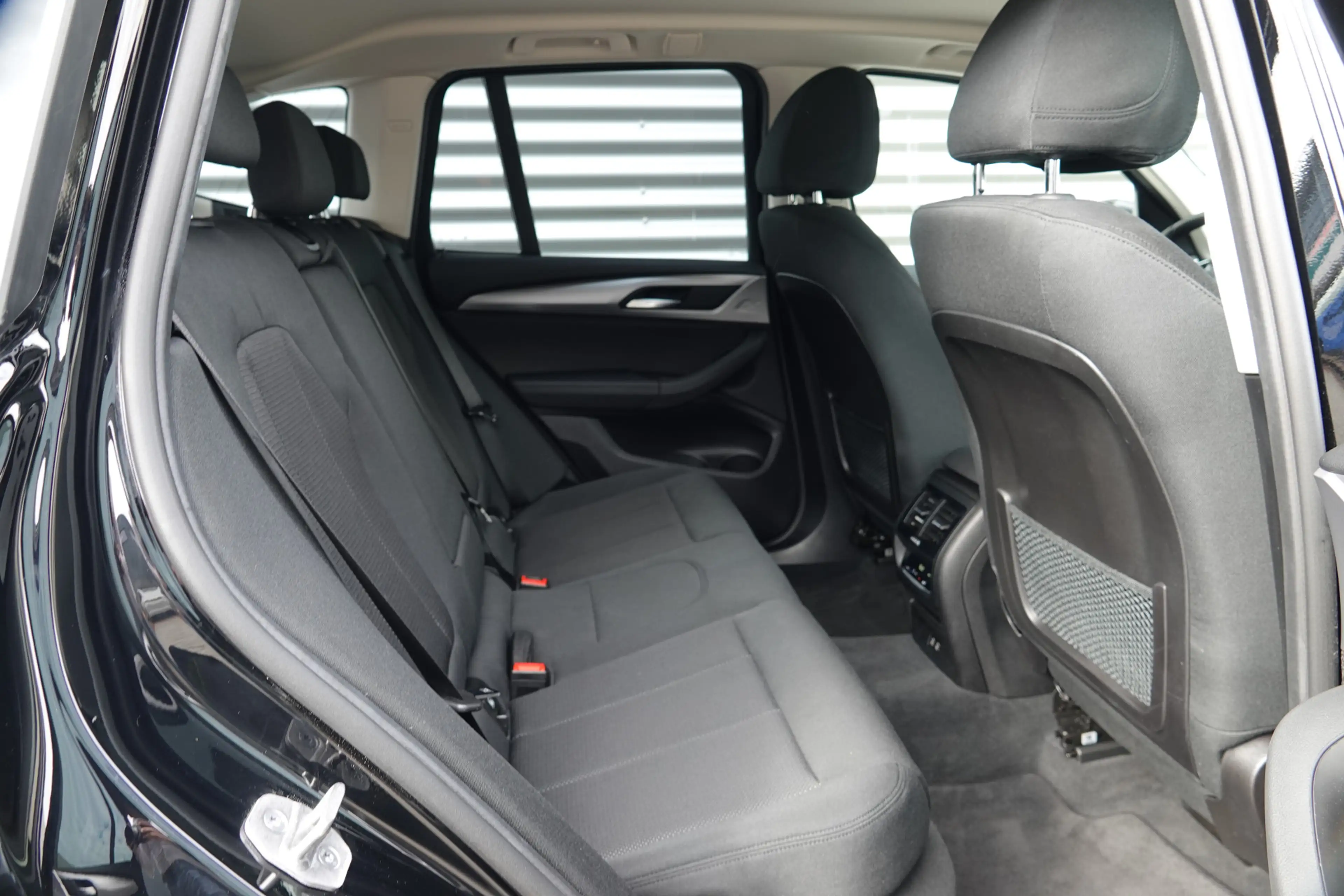 BMW X3 xDrive30e | Trekhaak | Head-Up | Camera | Adaptiev — photo 25
