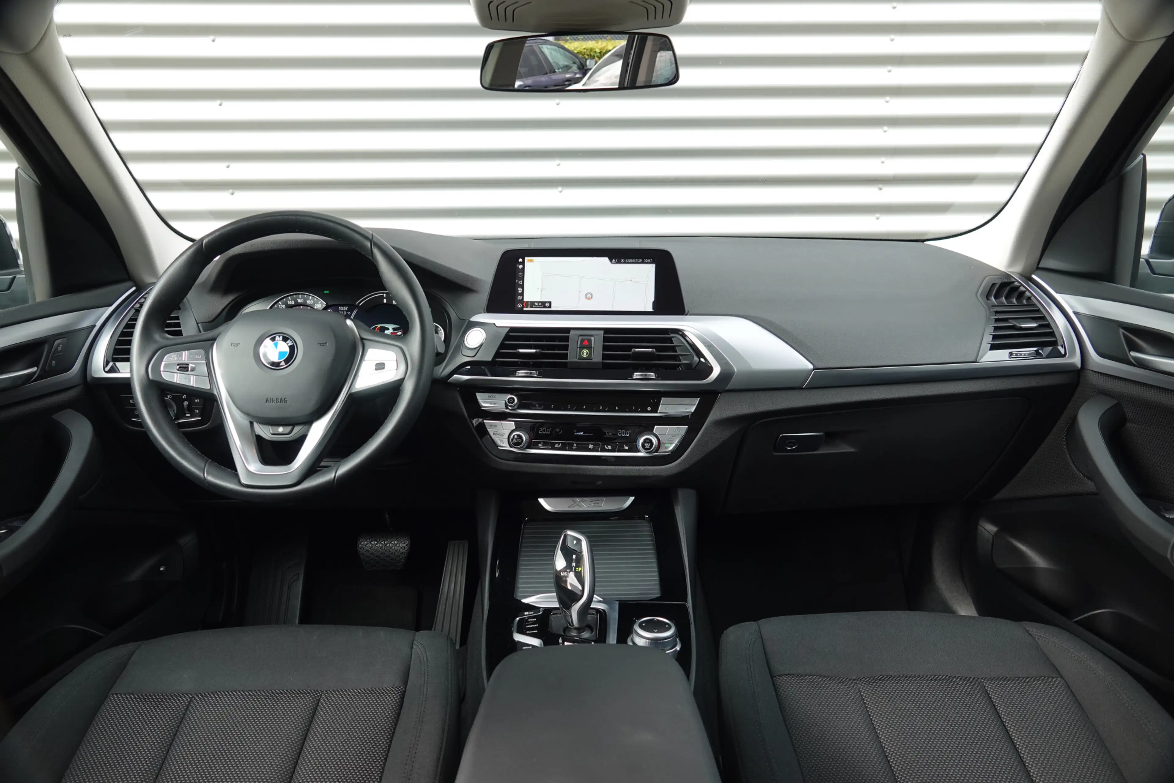 BMW X3 xDrive30e | Trekhaak | Head-Up | Camera | Adaptiev — photo 27