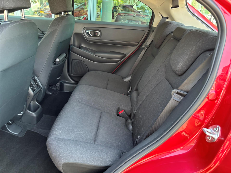 Honda HR-V 1.5 e:HEV Hybrid Elegance | Navi | P.cam — photo 6