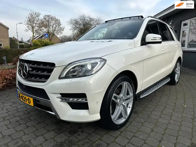 Mercedes-Benz ML 350 M-klasse CDI AMG, Pano, Standkachel, Trekhaak