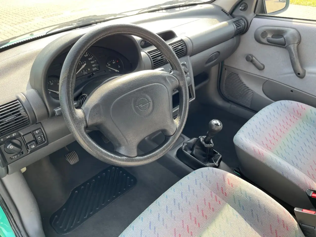 Opel Corsa B 1.2 TÜV NEU 2HD 63.316 KM, foto 11