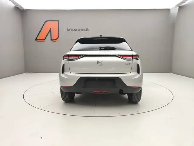 DS Automobiles DS 3 Crossback view 7